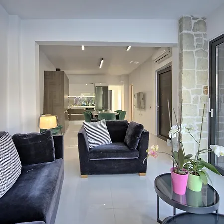 Casa Cafenio By Posarellivillas